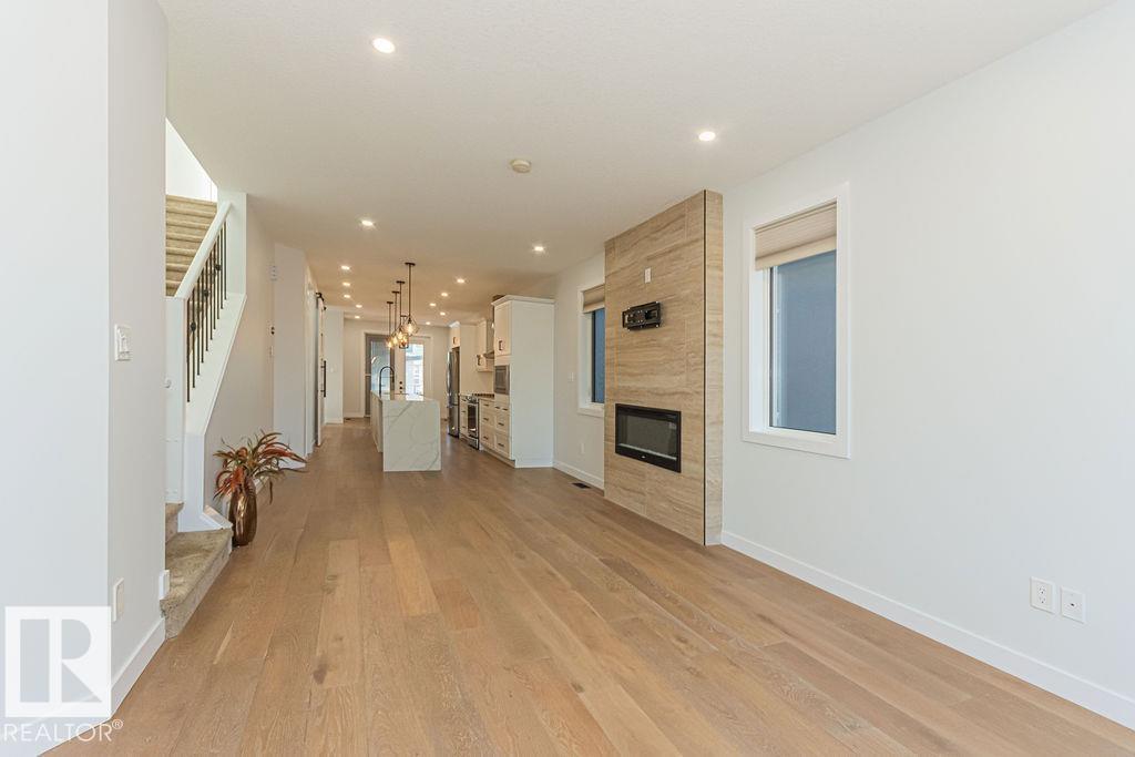 9740 152 St Nw, Edmonton, Alberta  T5P 1X1 - Photo 7 - E4464135