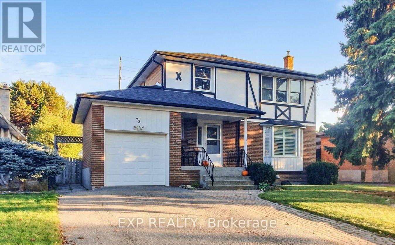 22 CHESTNUT AVENUE, Brampton, Ontario