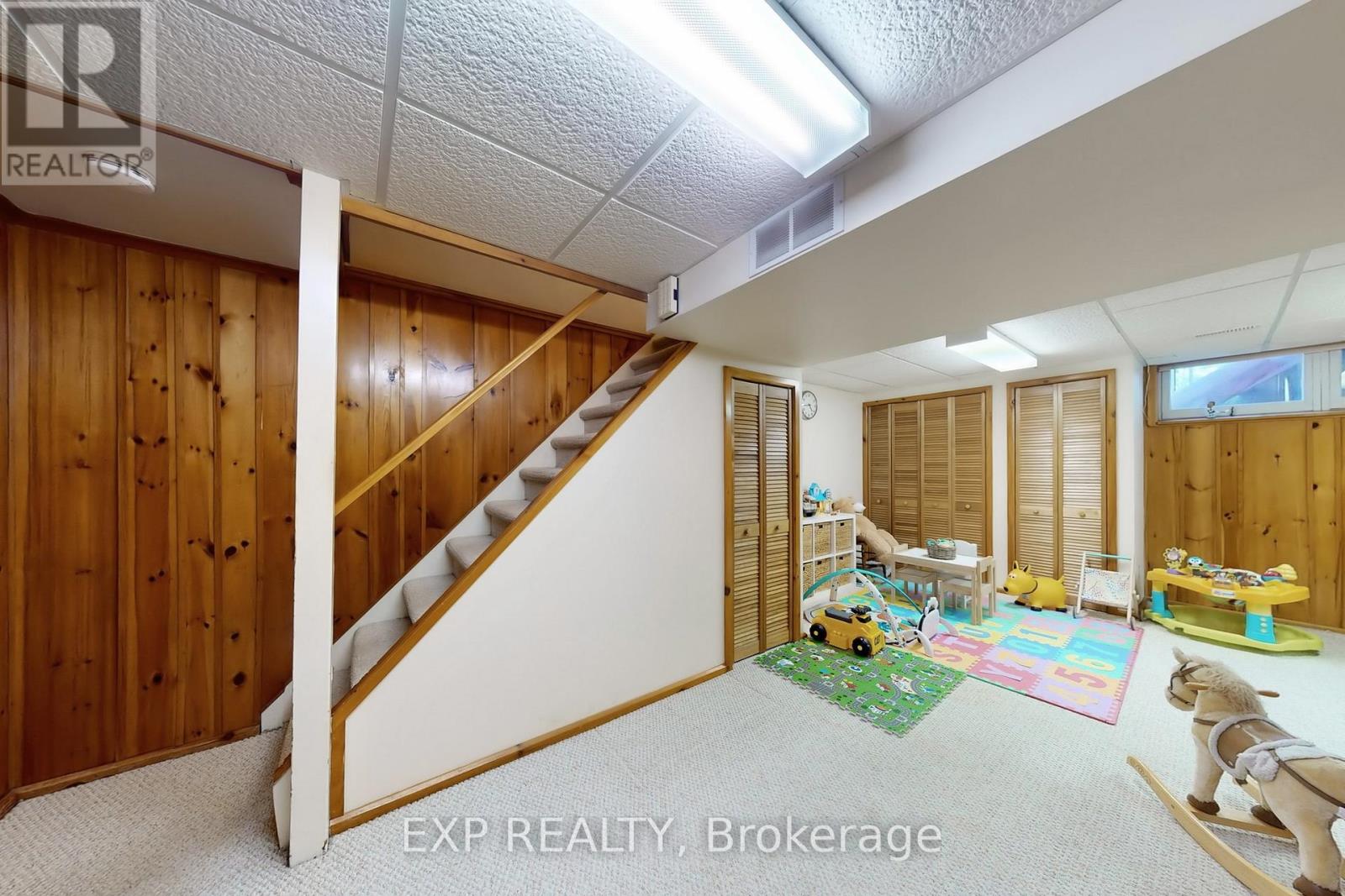 22 Chestnut Avenue, Brampton, Ontario  L6X 2A5 - Photo 37 - W12494252