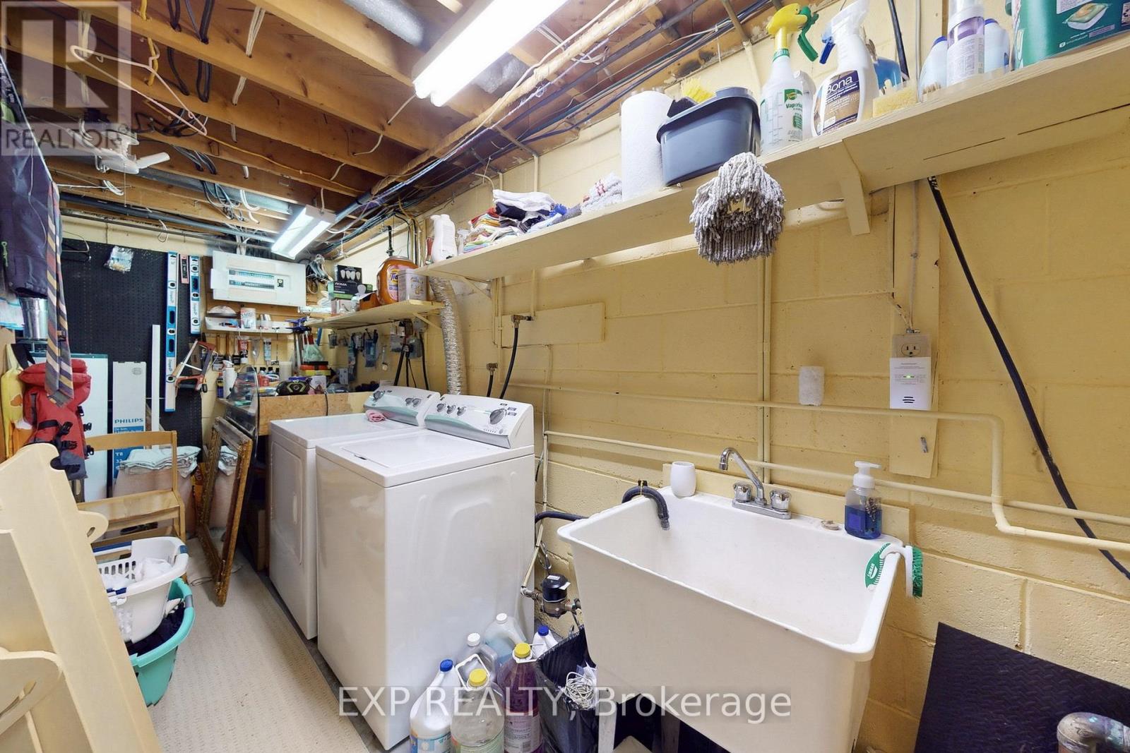 22 Chestnut Avenue, Brampton, Ontario  L6X 2A5 - Photo 46 - W12494252