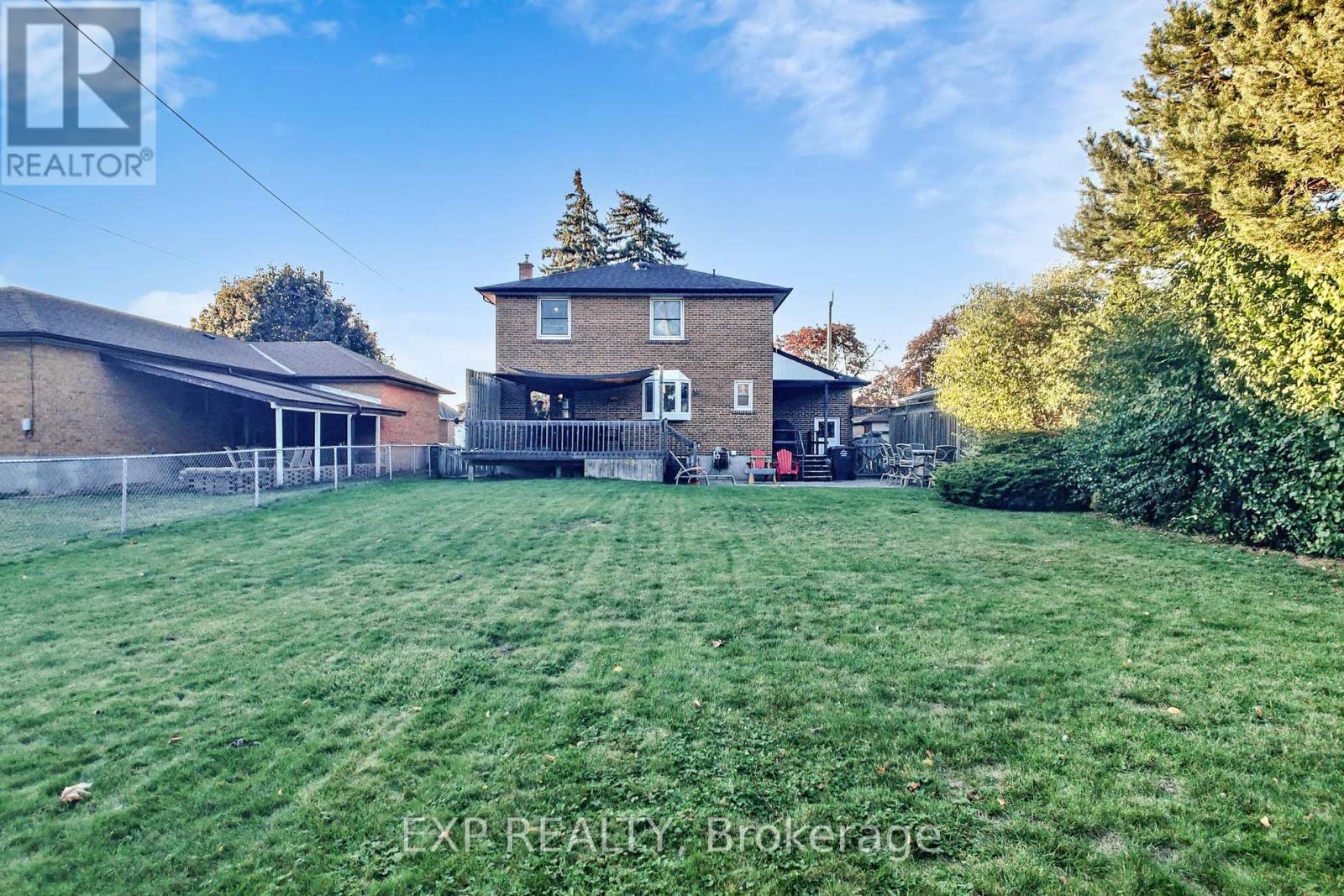 22 Chestnut Avenue, Brampton, Ontario  L6X 2A5 - Photo 49 - W12494252