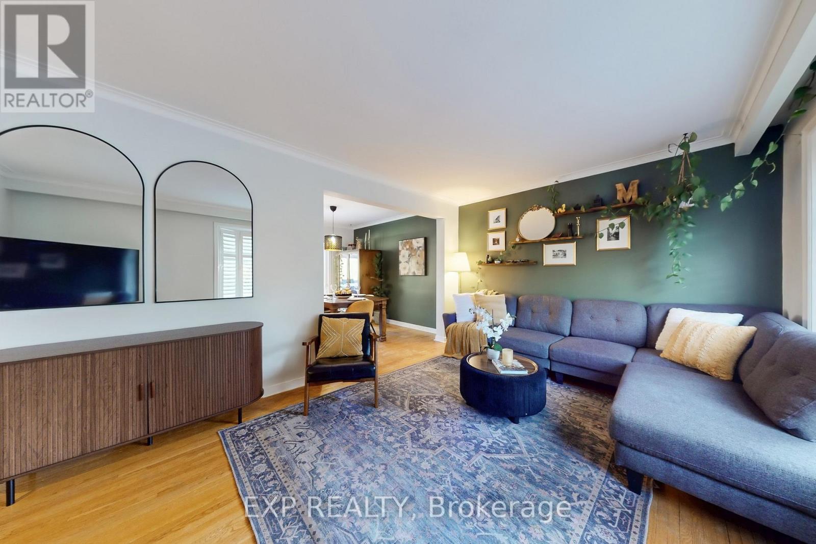 22 Chestnut Avenue, Brampton, Ontario  L6X 2A5 - Photo 6 - W12494252