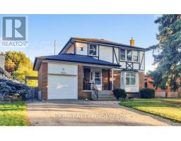 22 CHESTNUT AVENUE, Brampton, Ontario