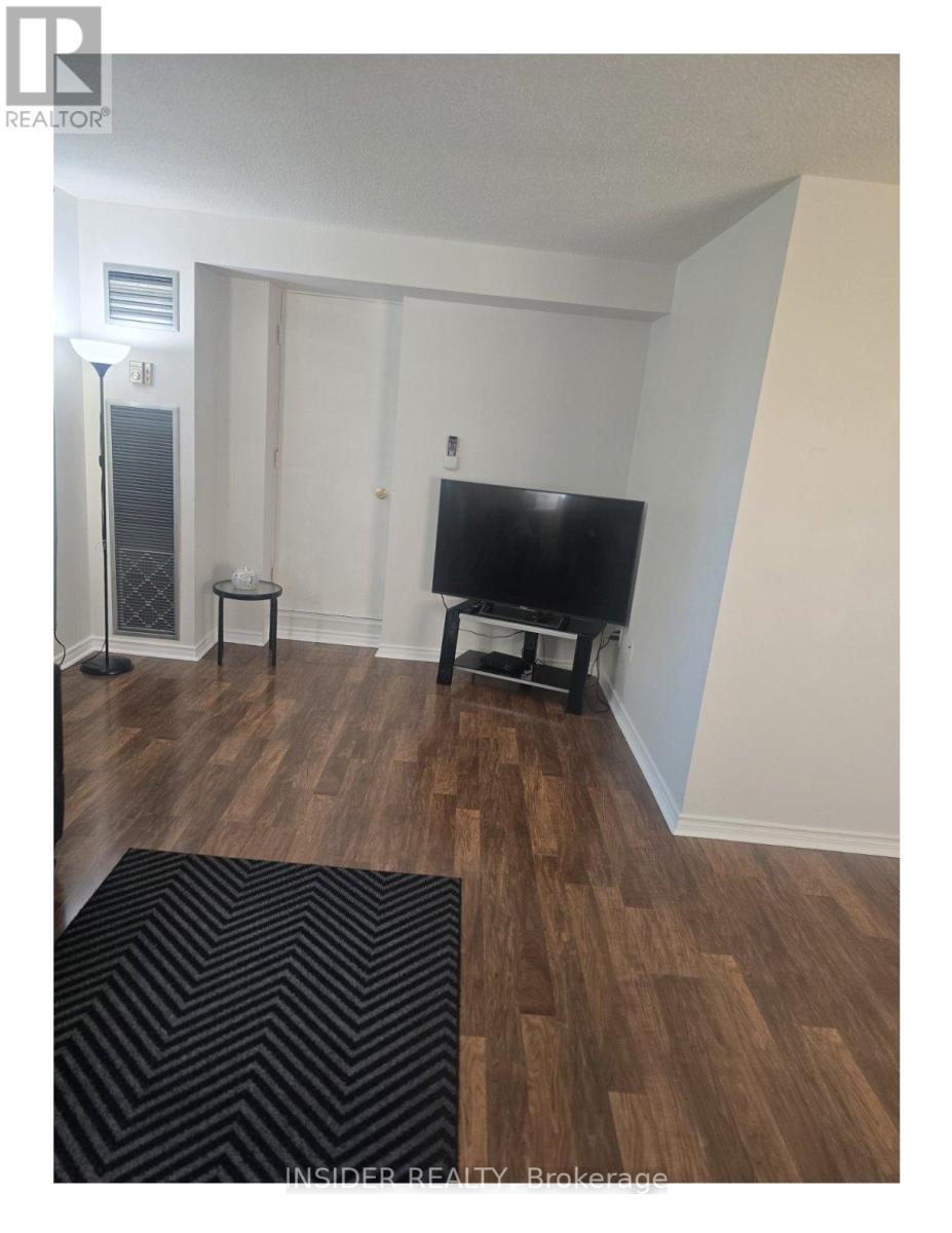 209 - 4 Lisa Street, Brampton, Ontario  L6T 4B6 - Photo 10 - W12494284