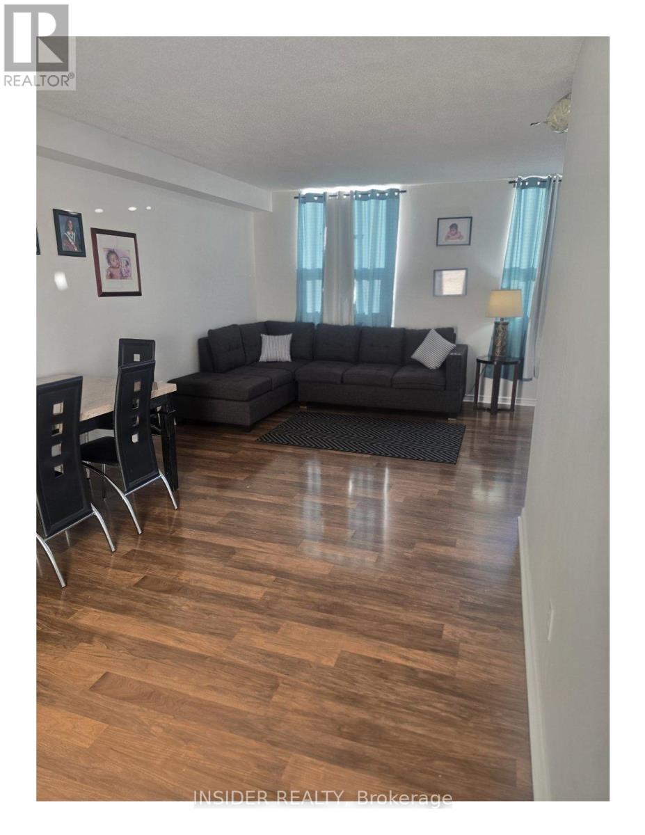 209 - 4 Lisa Street, Brampton, Ontario  L6T 4B6 - Photo 8 - W12494284