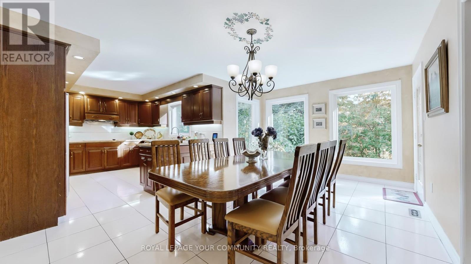 35 La Rush Drive, Toronto, Ontario  M9P 1S8 - Photo 13 - W12494288