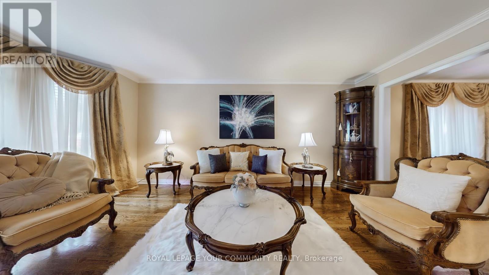 35 La Rush Drive, Toronto, Ontario  M9P 1S8 - Photo 9 - W12494288