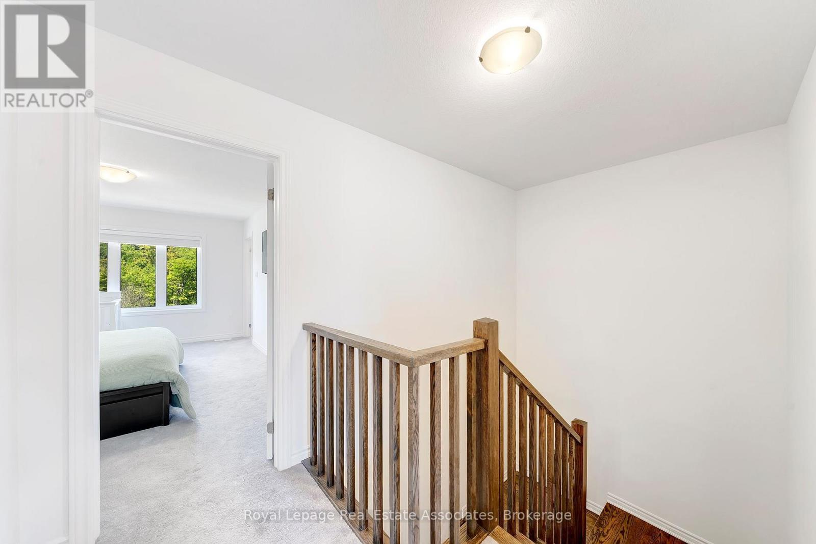 85 - 305 Garner Road W, Hamilton, Ontario  L9G 3K9 - Photo 10 - X12494282