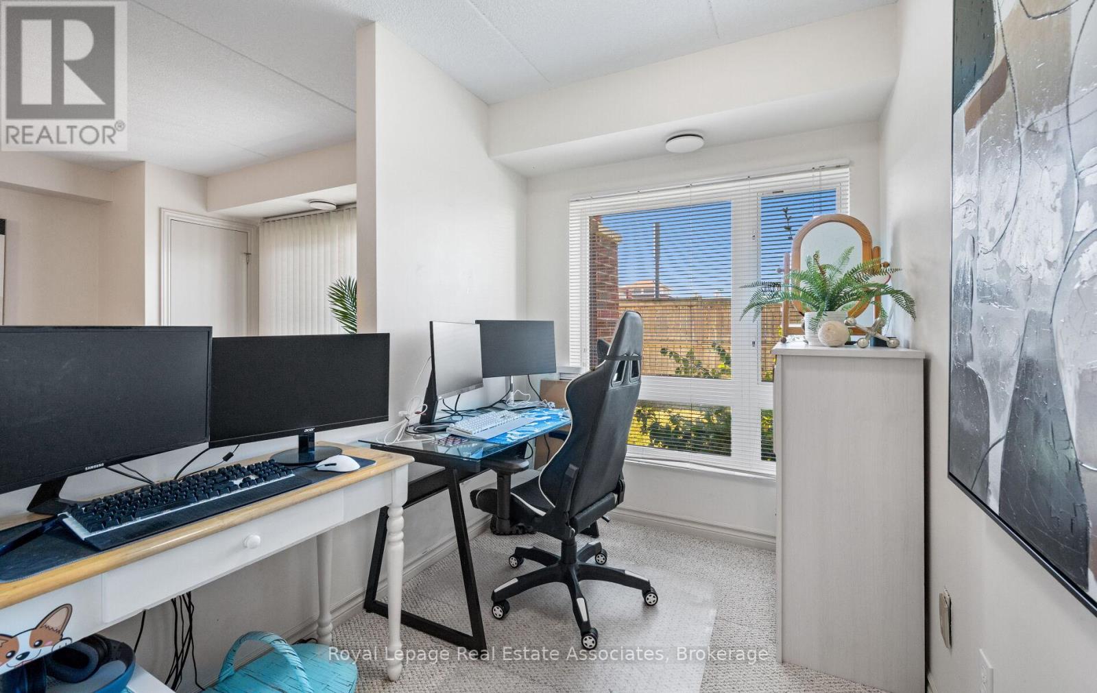 105 - 45 Goodwin Drive, Guelph, Ontario  N1L 0E9 - Photo 15 - X12494286