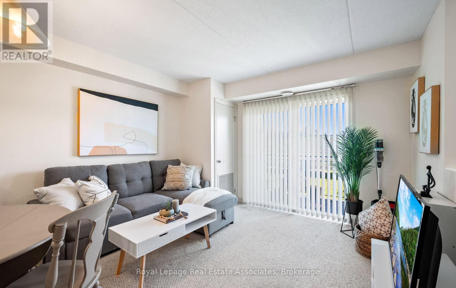 105 - 45 Goodwin Drive, Guelph, Ontario  N1L 0E9 - Photo 9 - X12494286