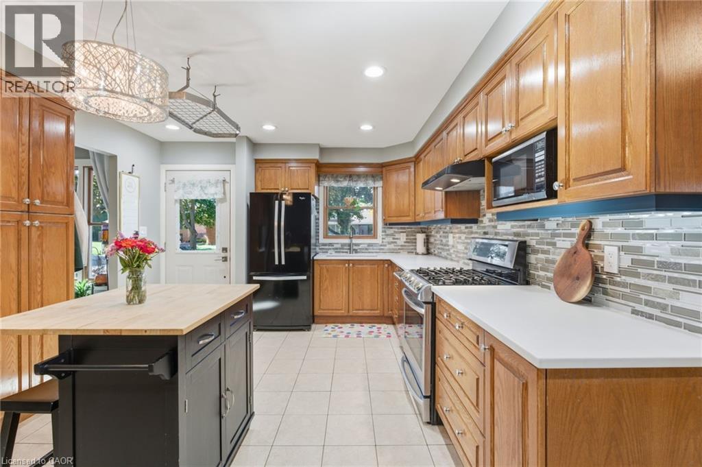 5 Piper Place, Hamilton, Ontario  L9C 6X5 - Photo 6 - 40778378