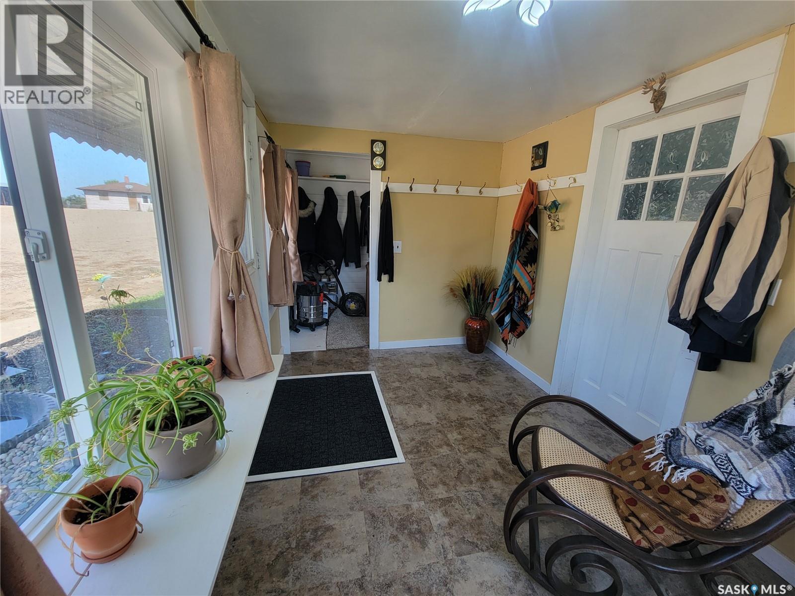 421 4th Street, Denzil, Saskatchewan  S0L 2S0 - Photo 30 - SK016830