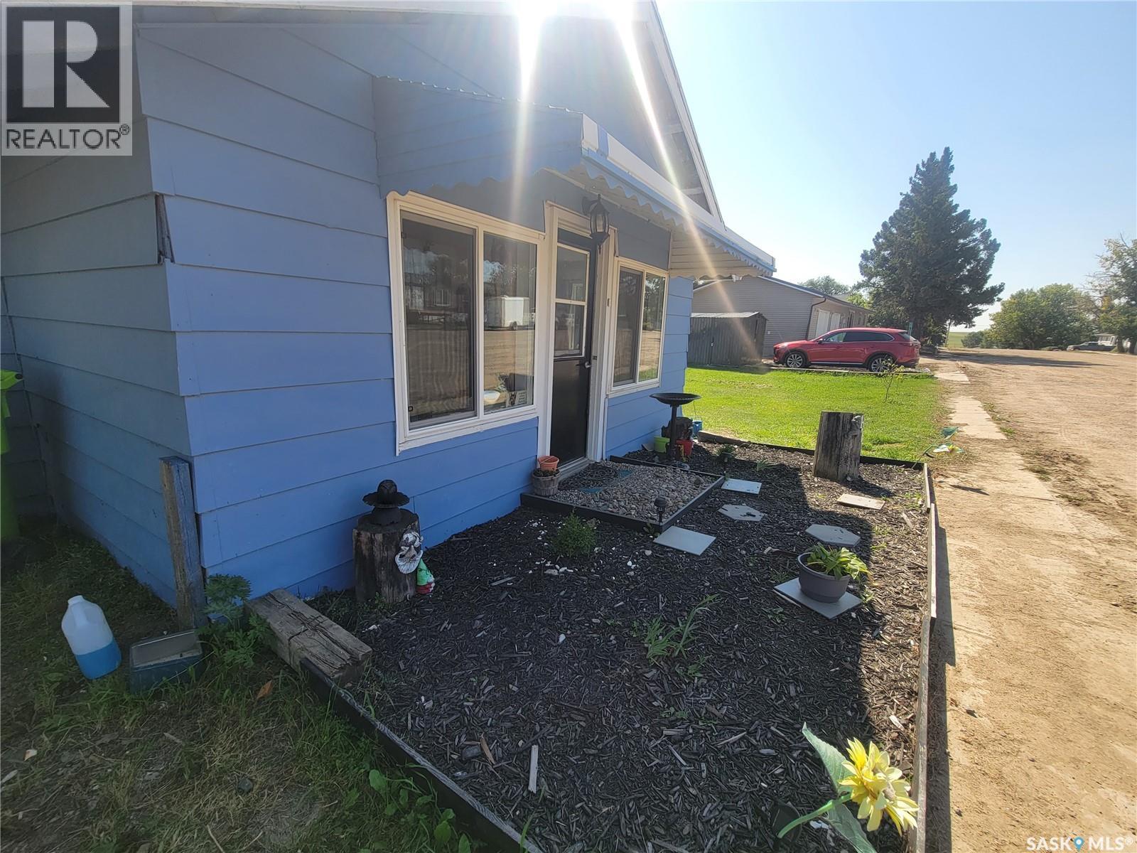 421 4th Street, Denzil, Saskatchewan  S0L 2S0 - Photo 32 - SK016830