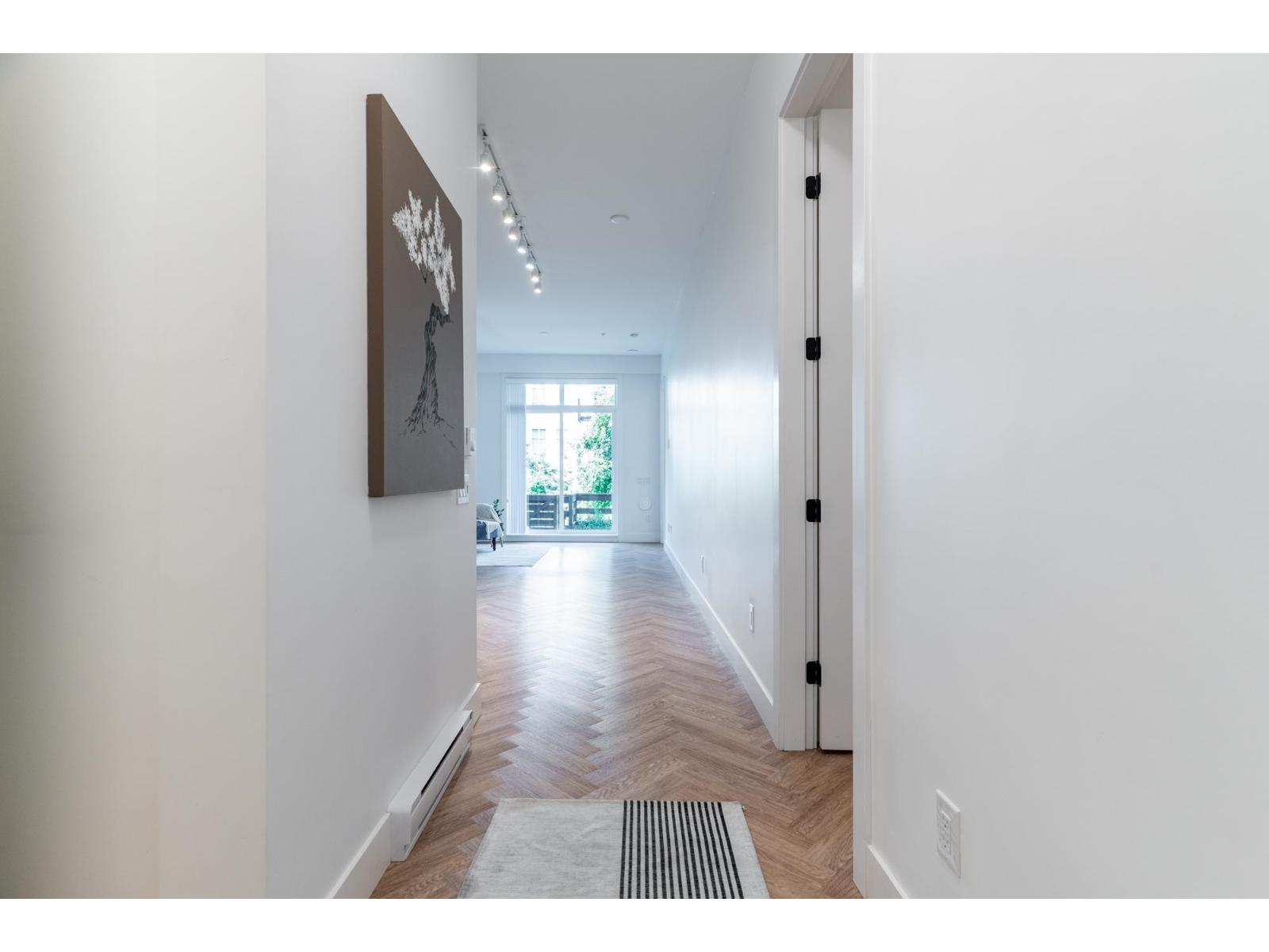 106 13933 105 Boulevard, Surrey, British Columbia  V3T 0R6 - Photo 3 - R3025558