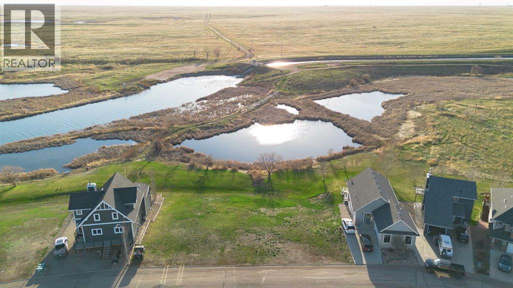 104 White Pelican Way, Lake Newell Resort, Alberta