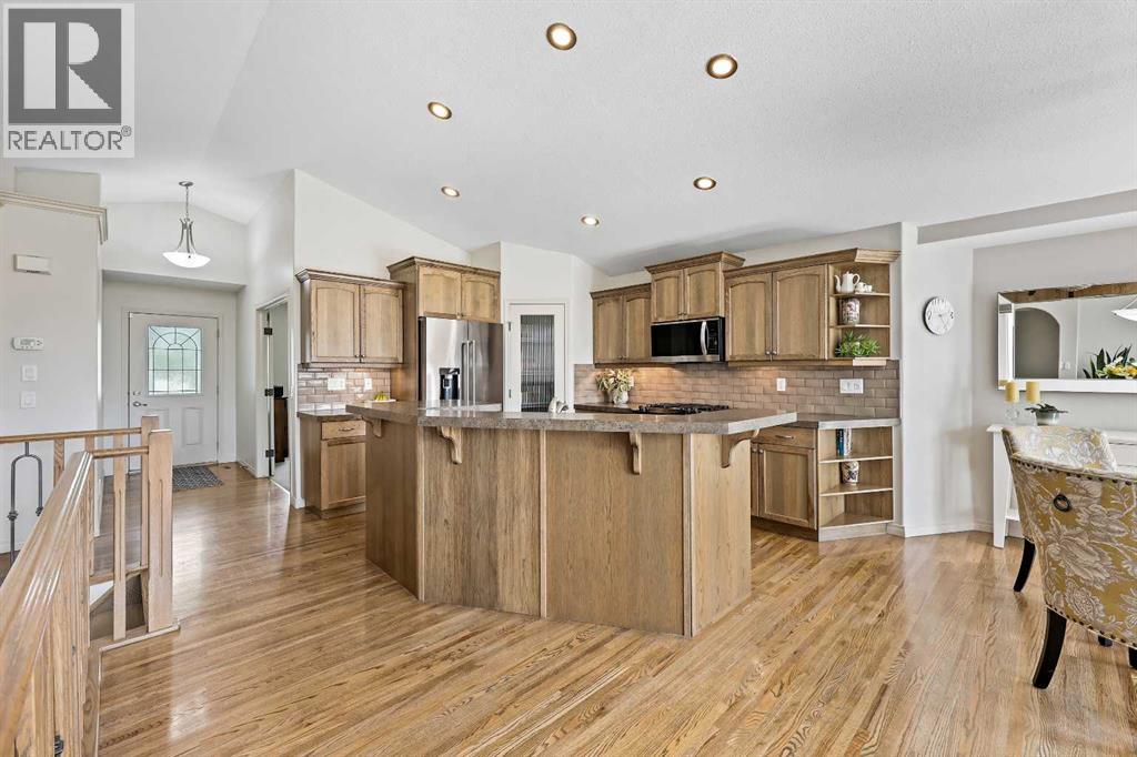 967 Bayside Drive Sw, Airdrie, Alberta  T4B 3E4 - Photo 11 - A2246606