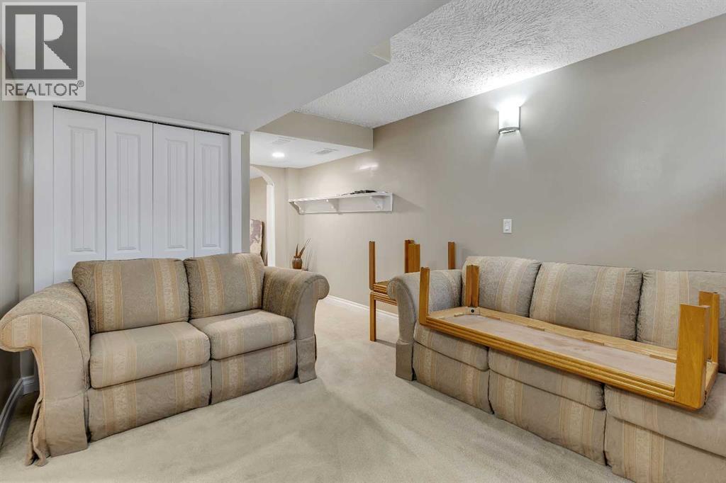 8128 Bowglen Crescent Nw, Calgary, Alberta  T3B 2T5 - Photo 40 - A2262817