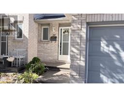27 - 1 ROYALWOOD COURT, Hamilton, Ontario