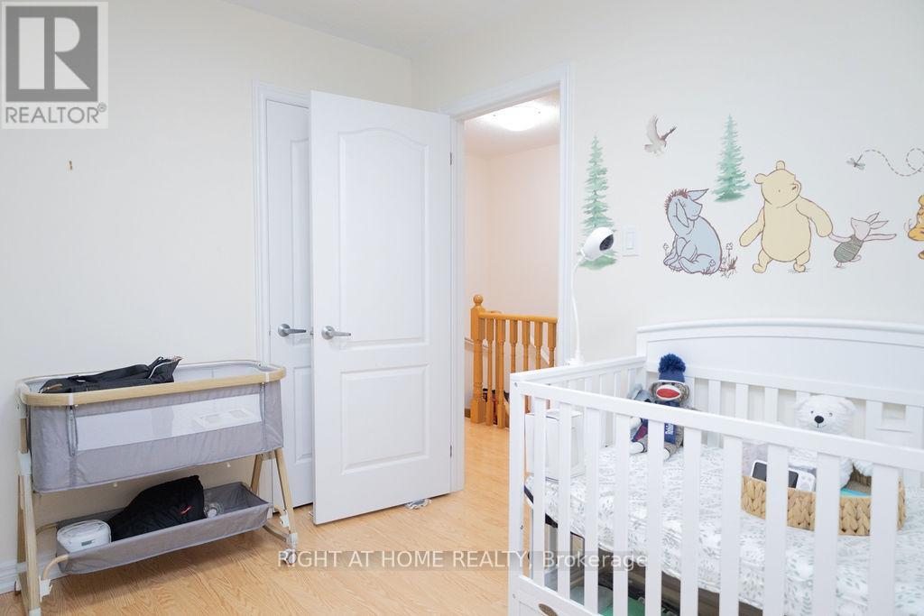 169 Zokol Drive, Aurora, Ontario  L4G 0C4 - Photo 12 - N12494290