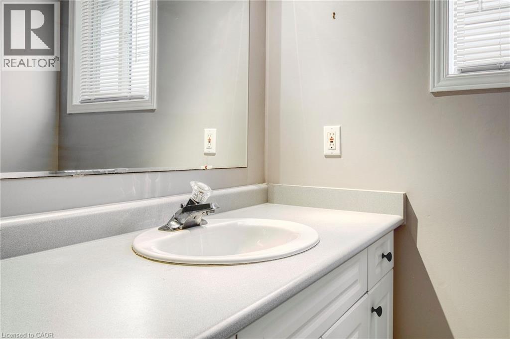 624 South Haven Drive, Waterloo, Ontario  N2K 4M2 - Photo 16 - 40757854