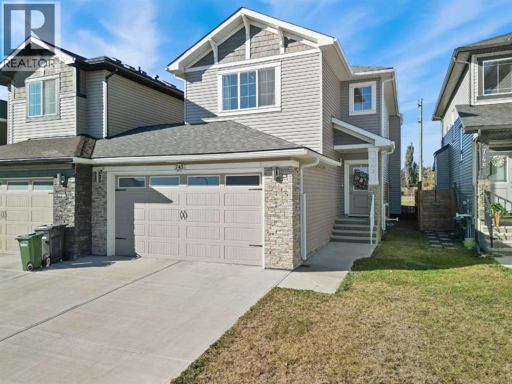 743 Edgefield Crescent, Strathmore, Alberta