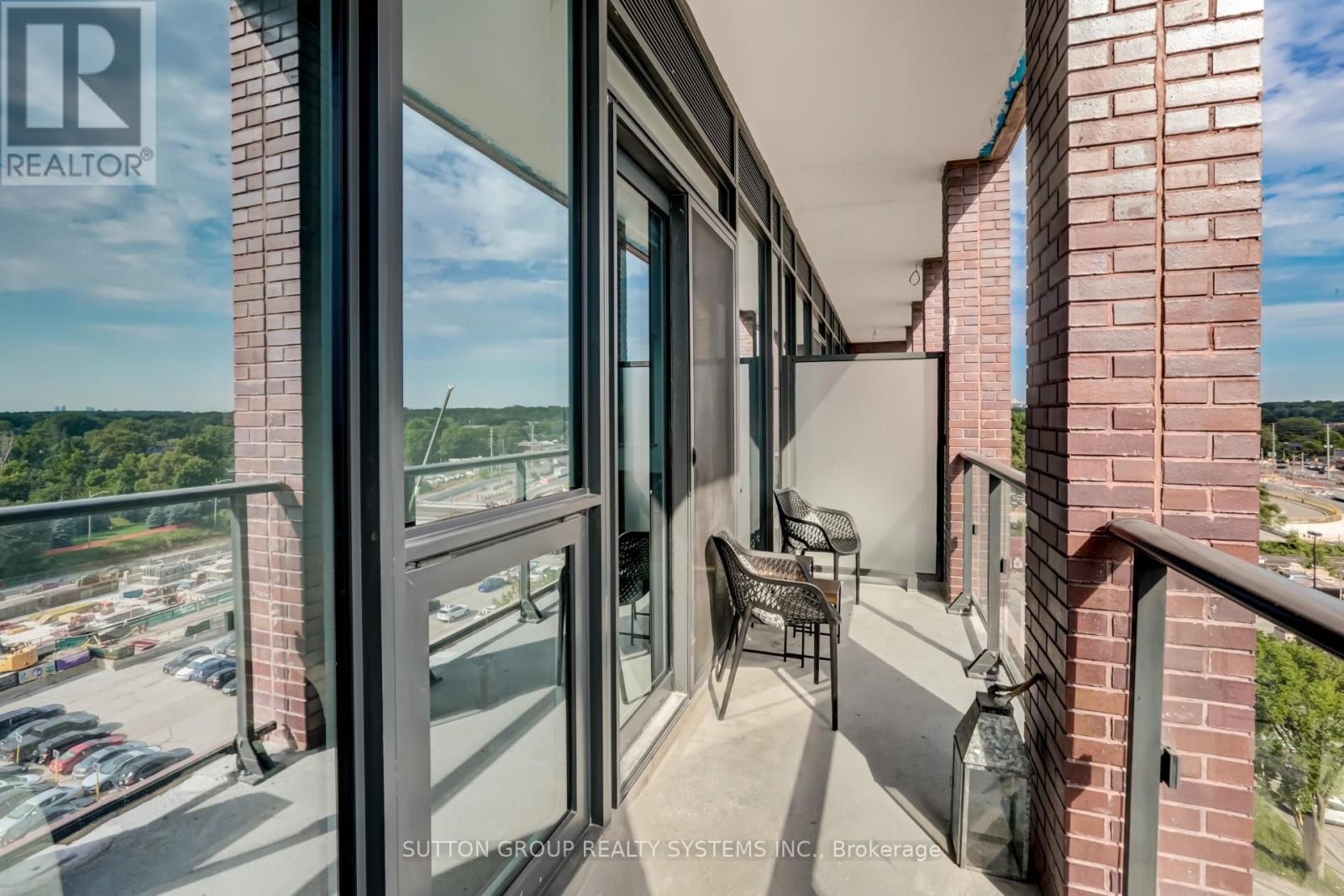 807 - 28 Ann Street, Mississauga, Ontario  L5G 3G1 - Photo 13 - W12494084