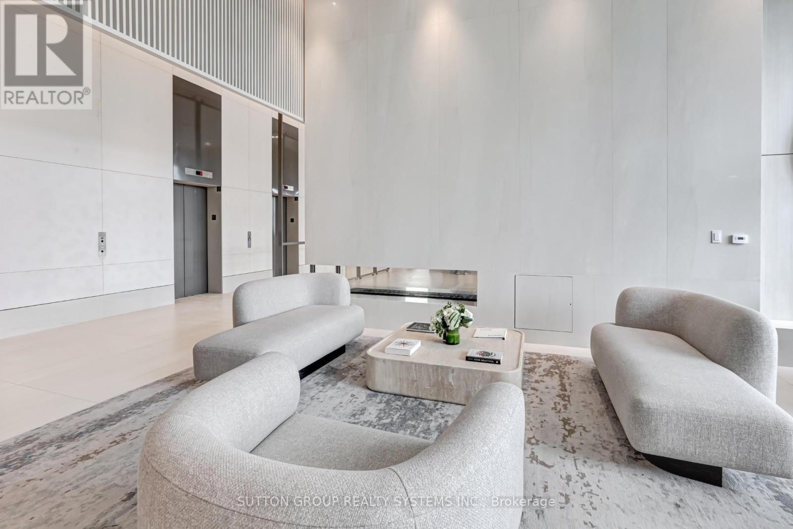 807 - 28 Ann Street, Mississauga, Ontario  L5G 3G1 - Photo 15 - W12494084