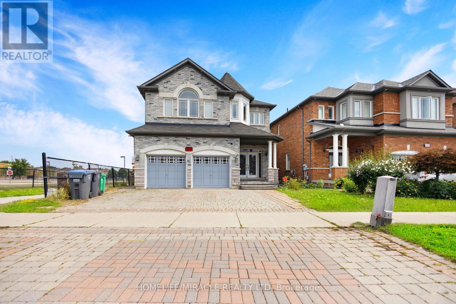 628 TWAIN AVENUE, Mississauga, Ontario