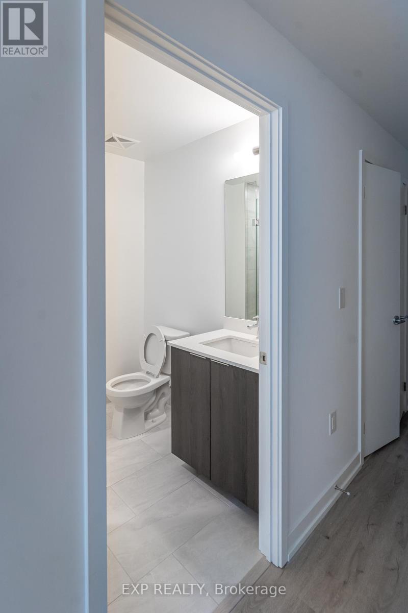 1111 - 395 Square One Drive, Mississauga, Ontario  L5B 0P6 - Photo 8 - W12494298