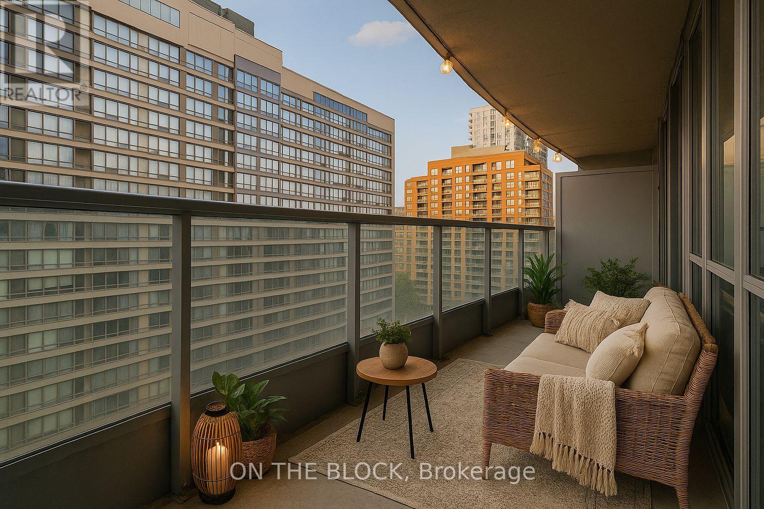 1604 - 33 Elm Drive W, Mississauga, Ontario  L5B 4M2 - Photo 20 - W12494304