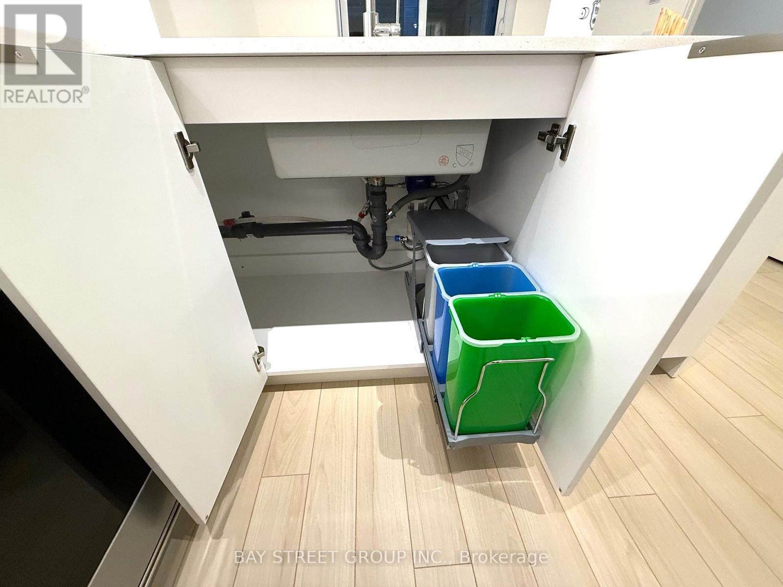 412 - 3071 Trafalgar Road, Oakville, Ontario  L6H 8C6 - Photo 15 - W12494306