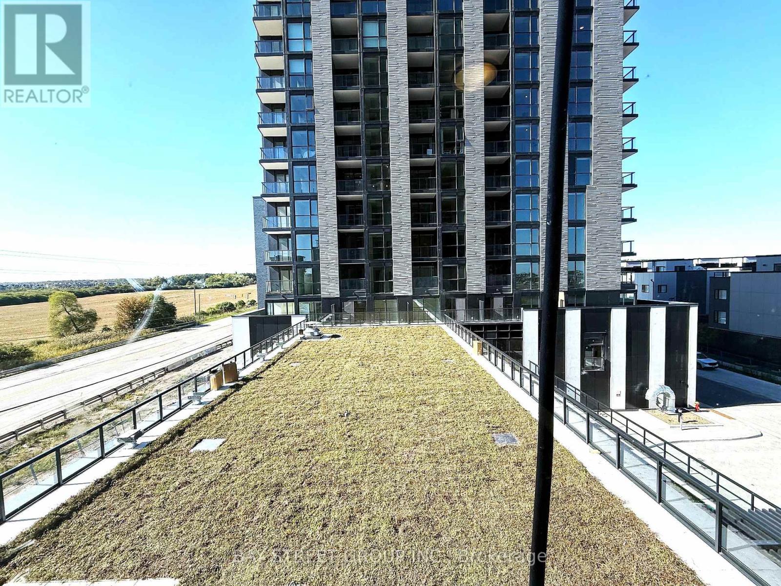 412 - 3071 Trafalgar Road, Oakville, Ontario  L6H 8C6 - Photo 17 - W12494306