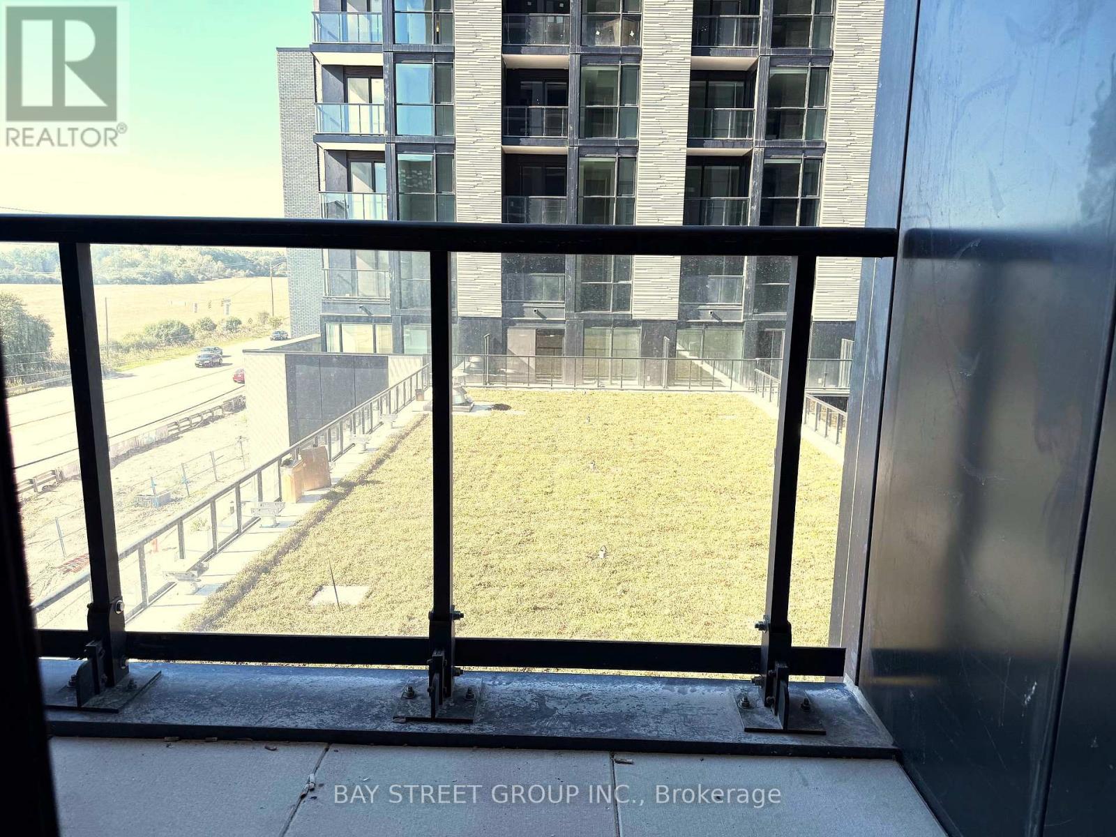 412 - 3071 Trafalgar Road, Oakville, Ontario  L6H 8C6 - Photo 18 - W12494306