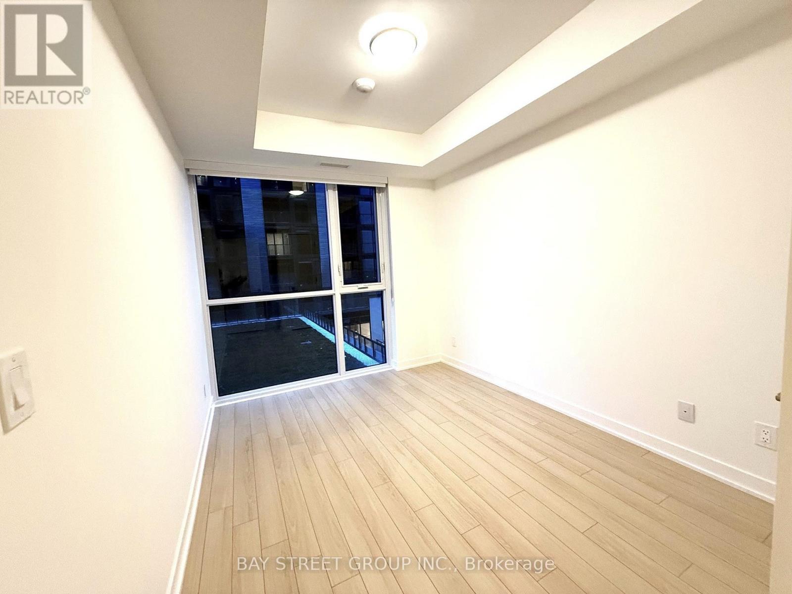 412 - 3071 Trafalgar Road, Oakville, Ontario  L6H 8C6 - Photo 9 - W12494306