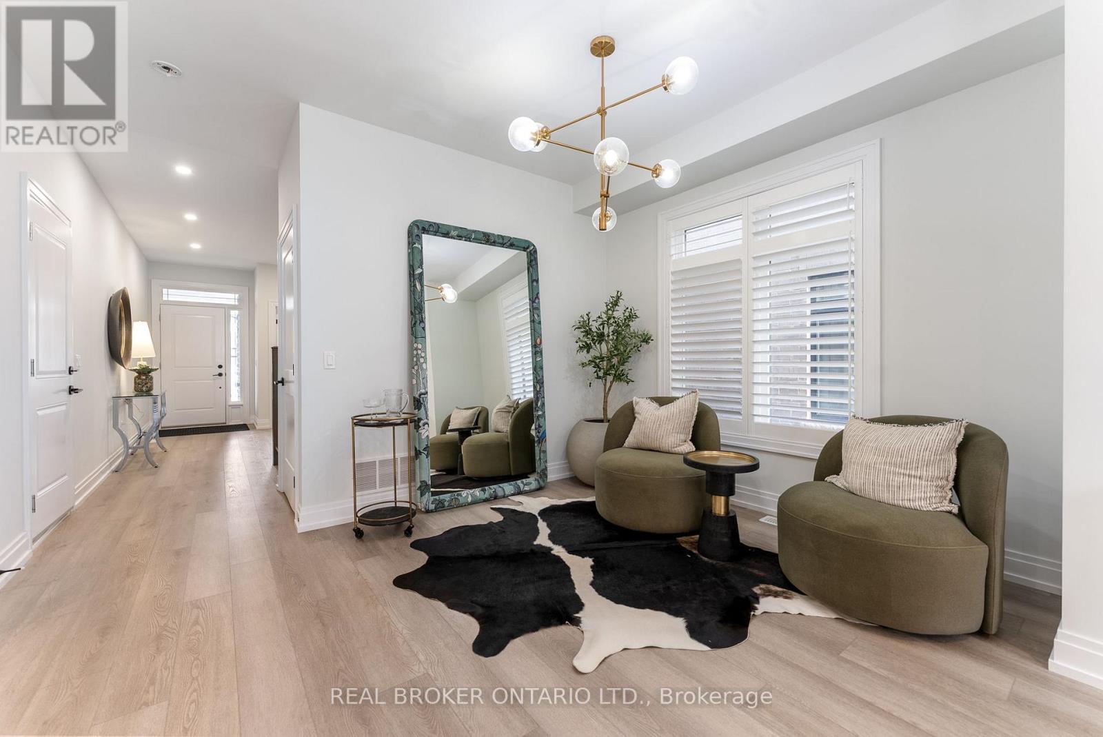 10 Granite Ridge Trail, Hamilton, Ontario  L8B 1Y4 - Photo 17 - X12494292