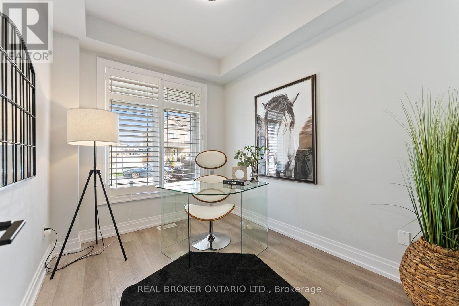 10 Granite Ridge Trail, Hamilton, Ontario  L8B 1Y4 - Photo 7 - X12494292