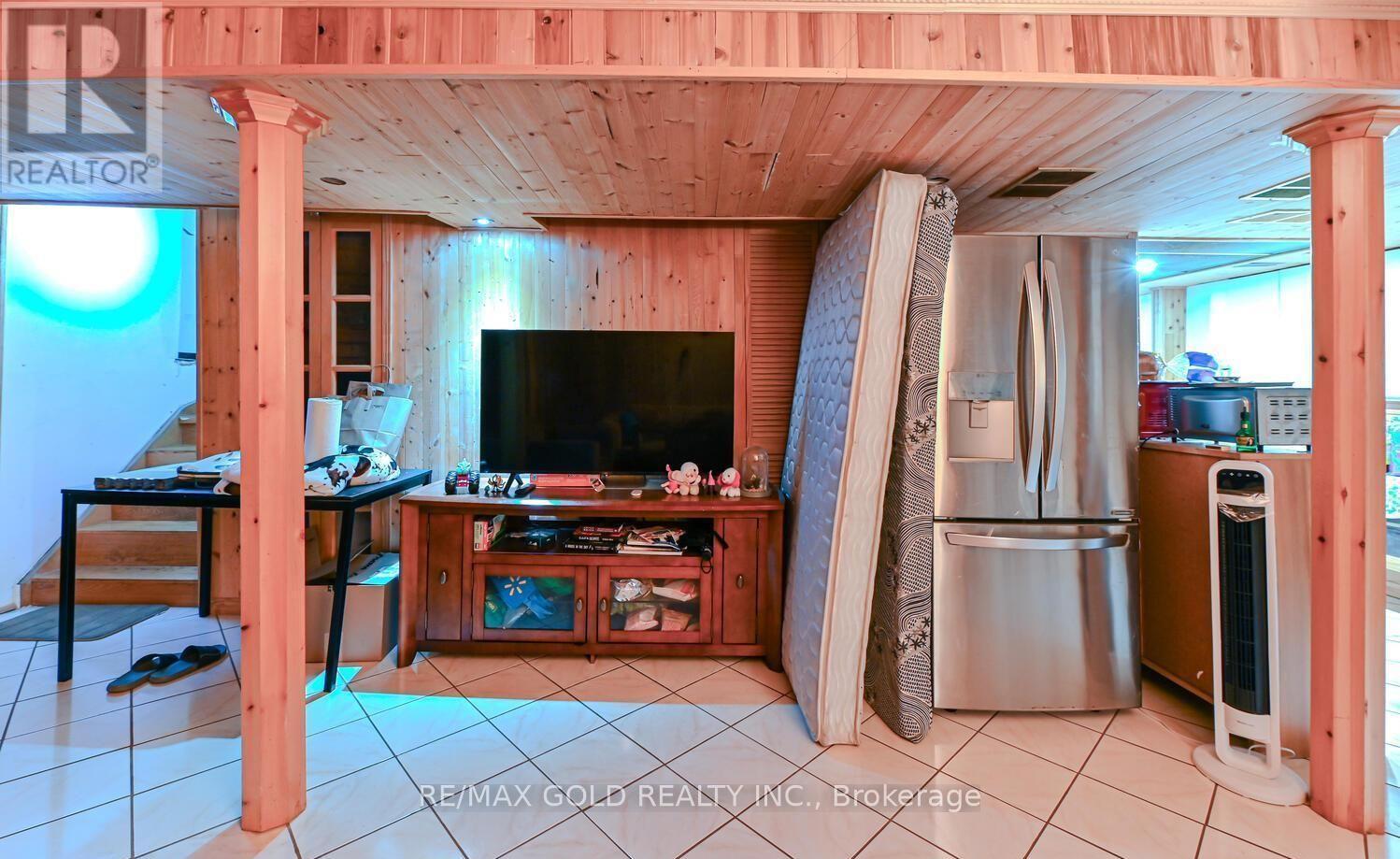 89 Black Forest Drive, Brampton, Ontario  L6R 2E6 - Photo 27 - W12490074