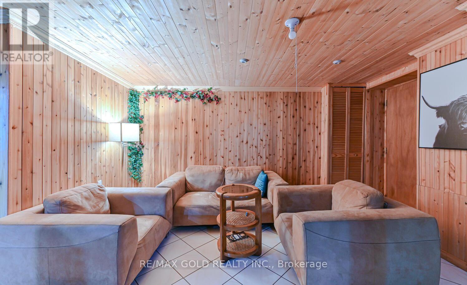 89 Black Forest Drive, Brampton, Ontario  L6R 2E6 - Photo 25 - W12490074