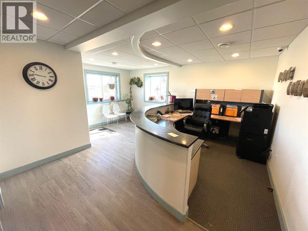 4314 41 Street, Camrose, Alberta  T4V 4E5 - Photo 11 - A2265806