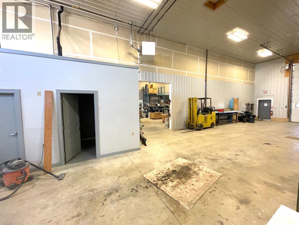 4314 41 Street, Camrose, Alberta  T4V 4E5 - Photo 29 - A2265806