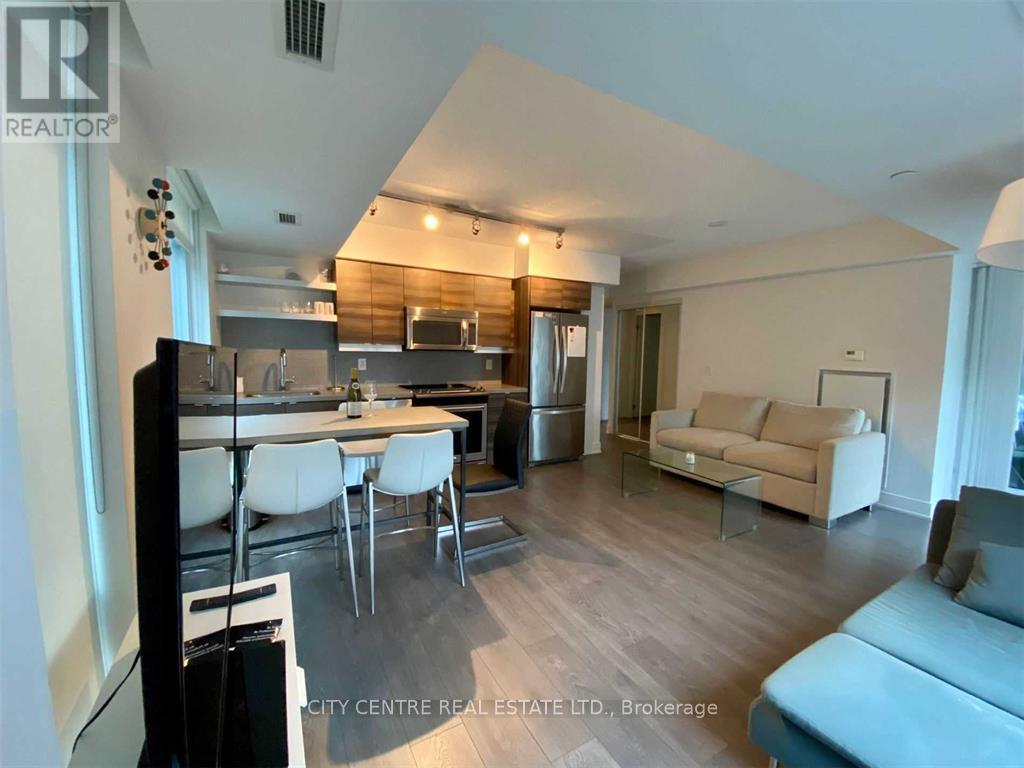 1703 - 525 Adelaide Street W, Toronto, Ontario  M5V 1T6 - Photo 17 - C12494316