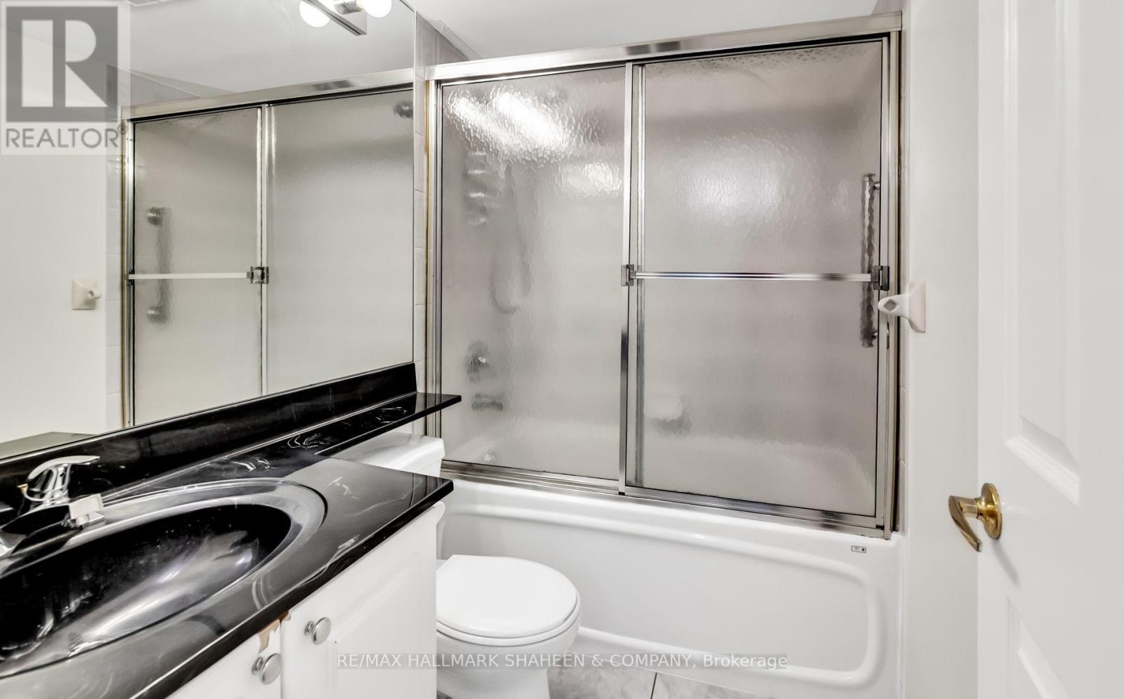 207 - 188 Redpath Avenue, Toronto, Ontario  M4P 3J2 - Photo 18 - C12494326