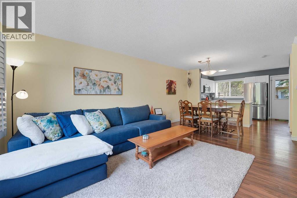 229 Prestwick Circle Se, Calgary, Alberta  T2Z 3X9 - Photo 3 - A2256081