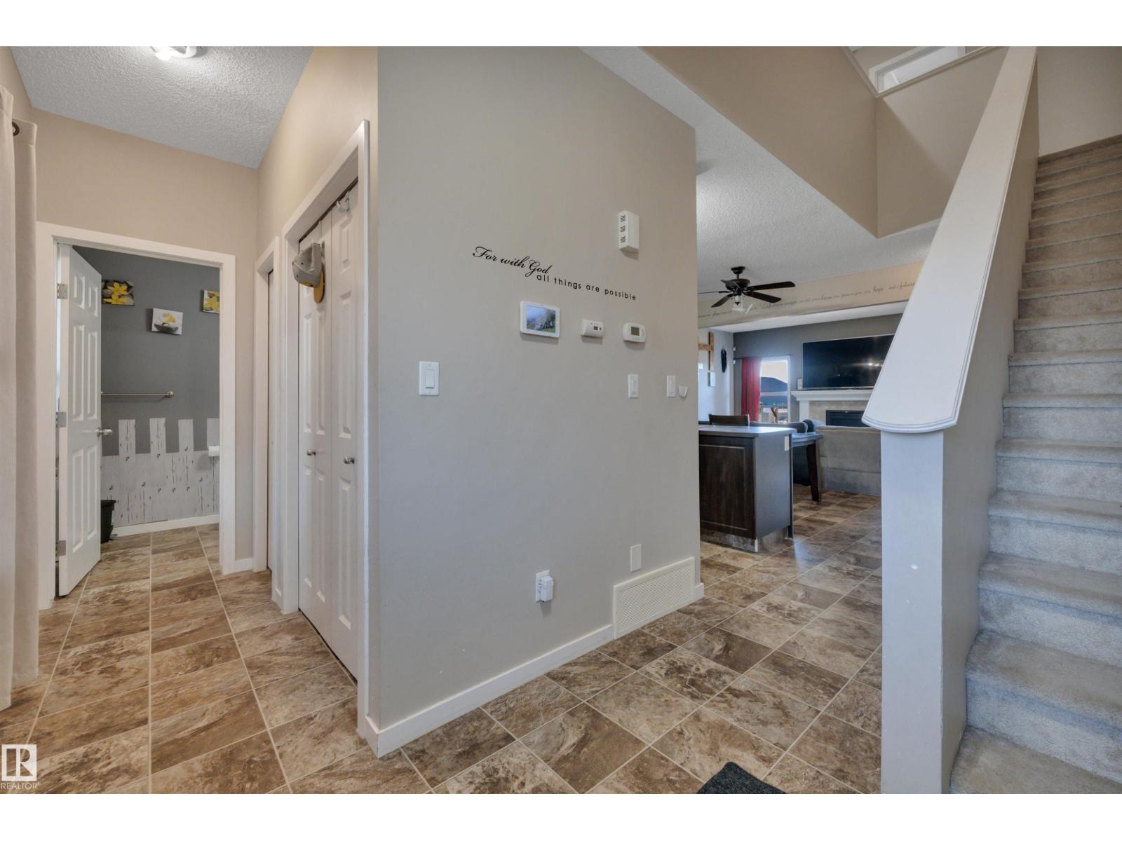 656 Songhurst Wd, Leduc, Alberta  T9E 0R1 - Photo 6 - E4464140