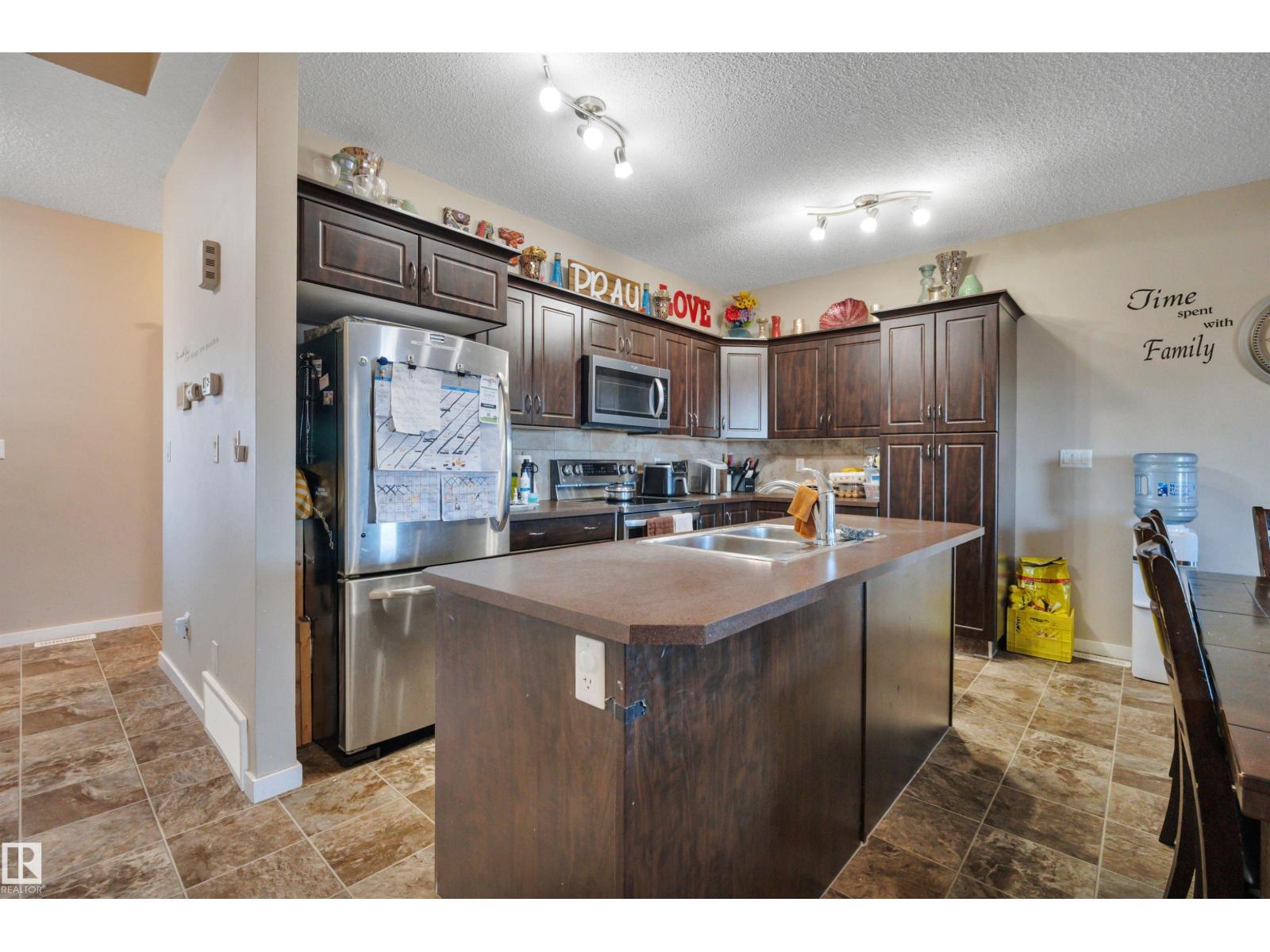 656 Songhurst Wd, Leduc, Alberta  T9E 0R1 - Photo 8 - E4464140