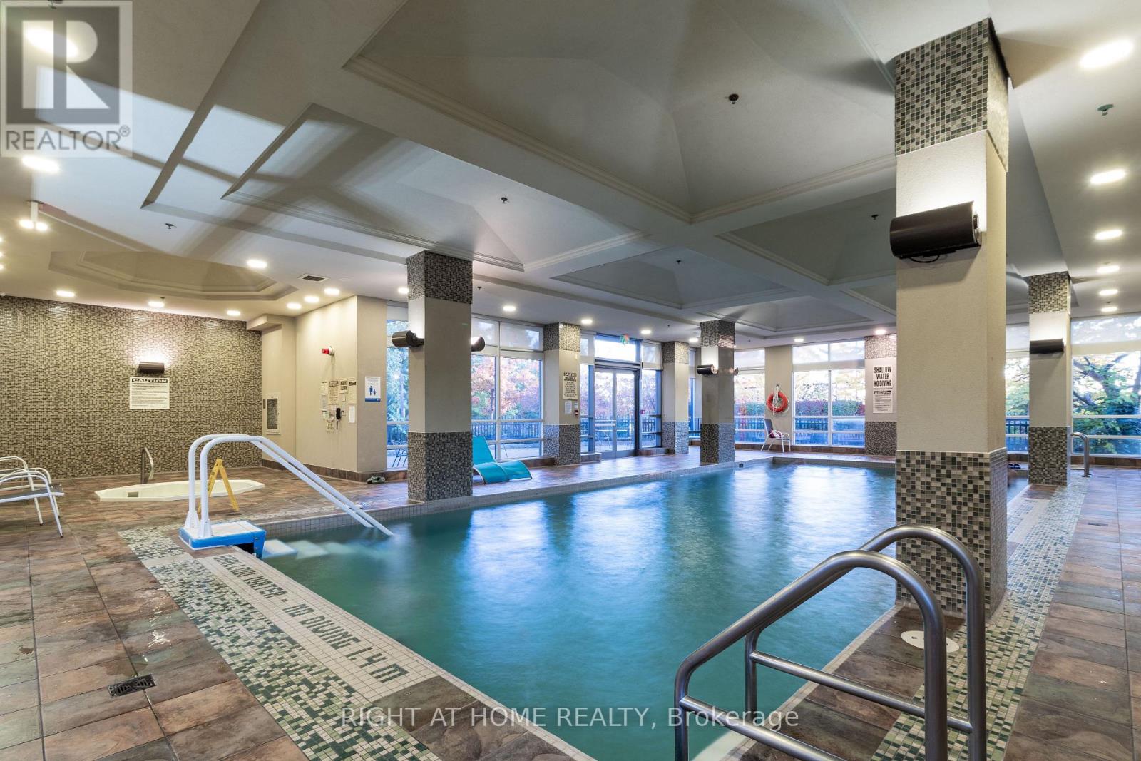 511 - 349 Rathburn Road W, Mississauga, Ontario  L5B 0G9 - Photo 20 - W12494312