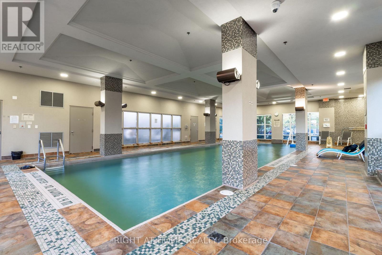 511 - 349 Rathburn Road W, Mississauga, Ontario  L5B 0G9 - Photo 22 - W12494312