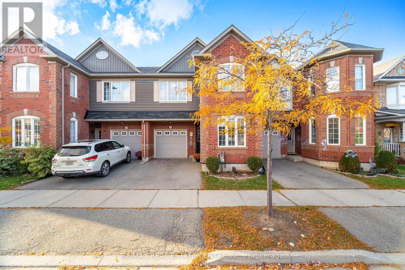 322 Chuchmach Close, Milton, Ontario  L9T 8B5 - Photo 2 - W12494328