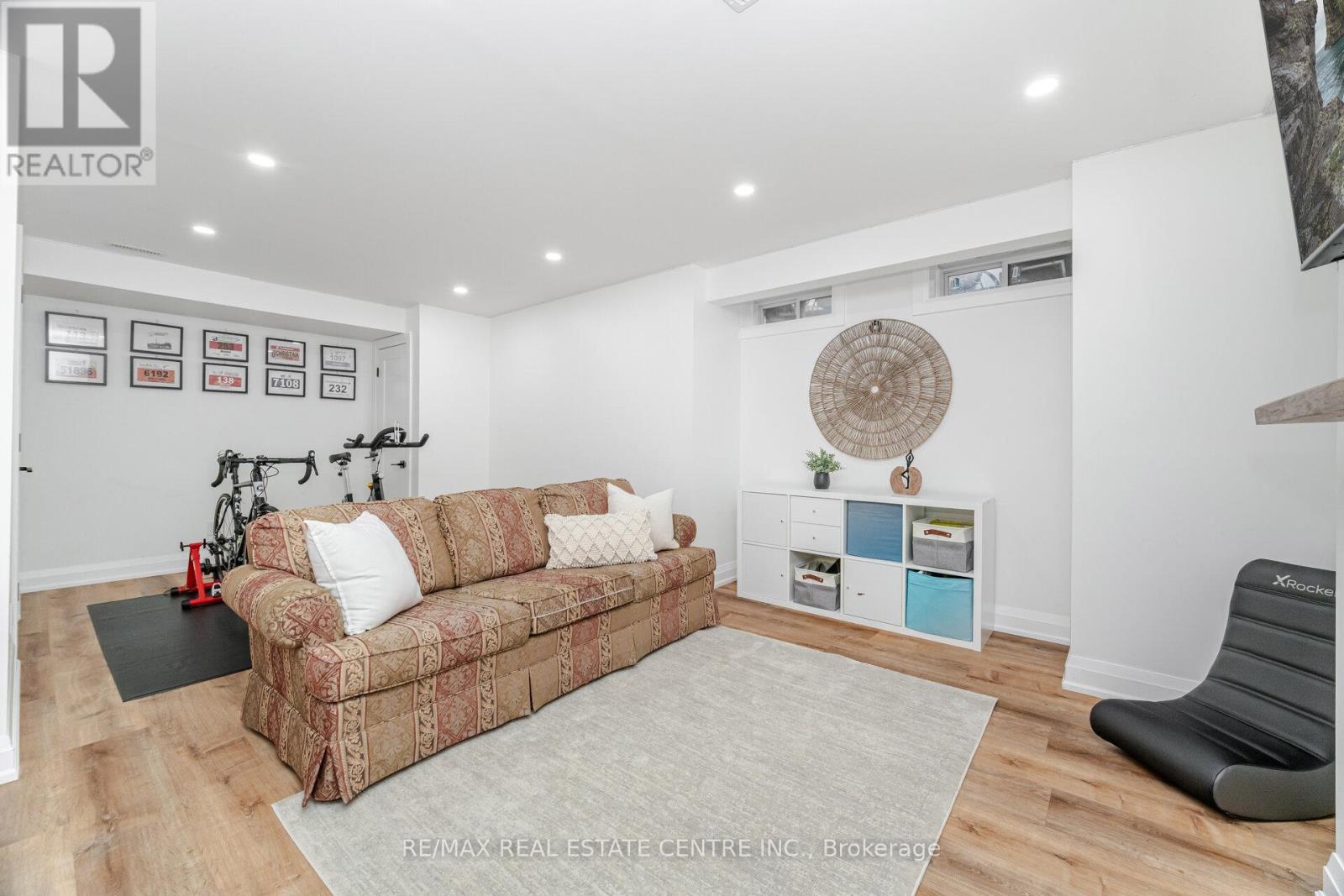 322 Chuchmach Close, Milton, Ontario  L9T 8B5 - Photo 35 - W12494328