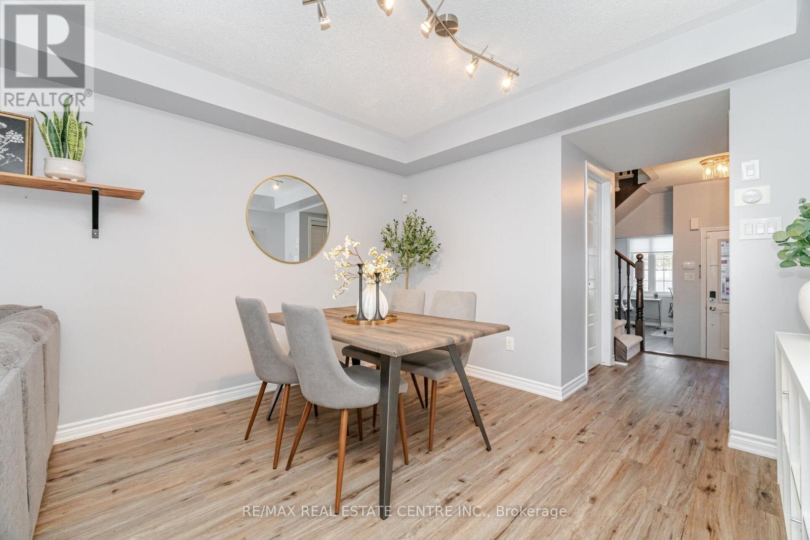 322 Chuchmach Close, Milton, Ontario  L9T 8B5 - Photo 8 - W12494328